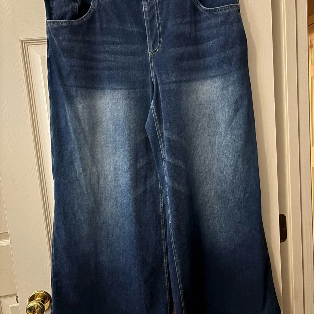 Halara Wide Leg Dark Wash Jeans - Picture 1 of 5